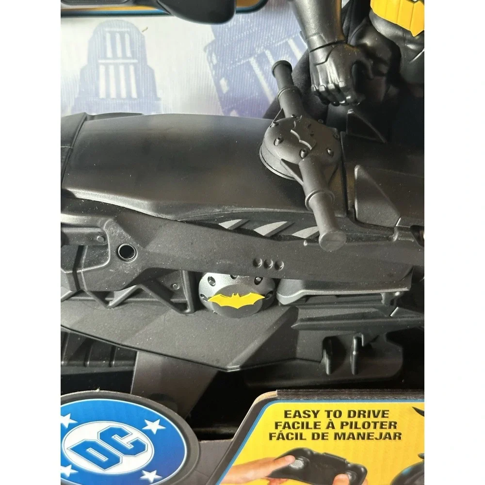 Batman RC Batcycle w 12